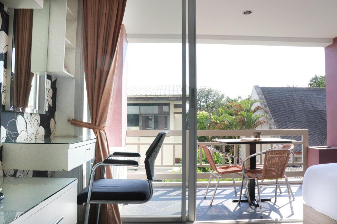 Baansabai Ramaiv Lejlighedshotel Bangkok Eksteriør billede