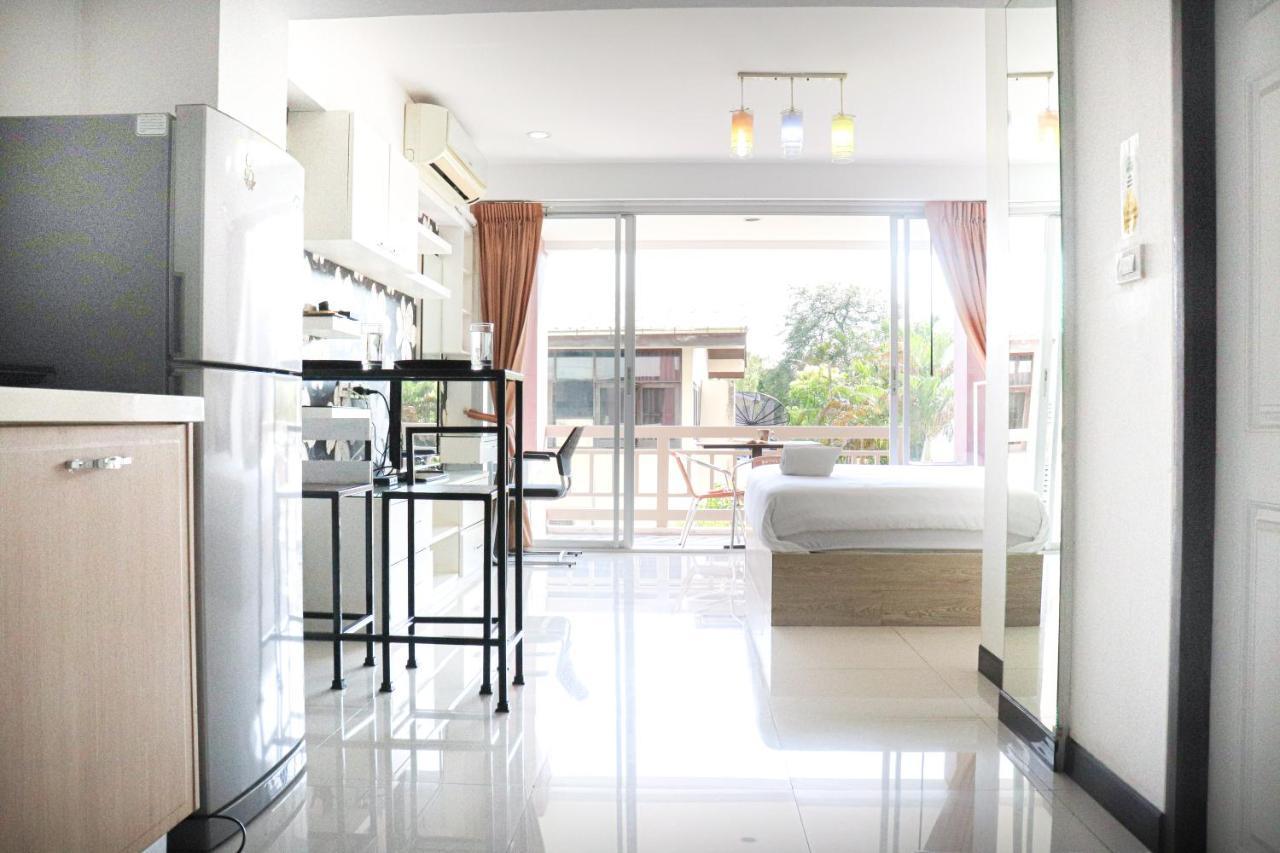 Baansabai Ramaiv Lejlighedshotel Bangkok Eksteriør billede
