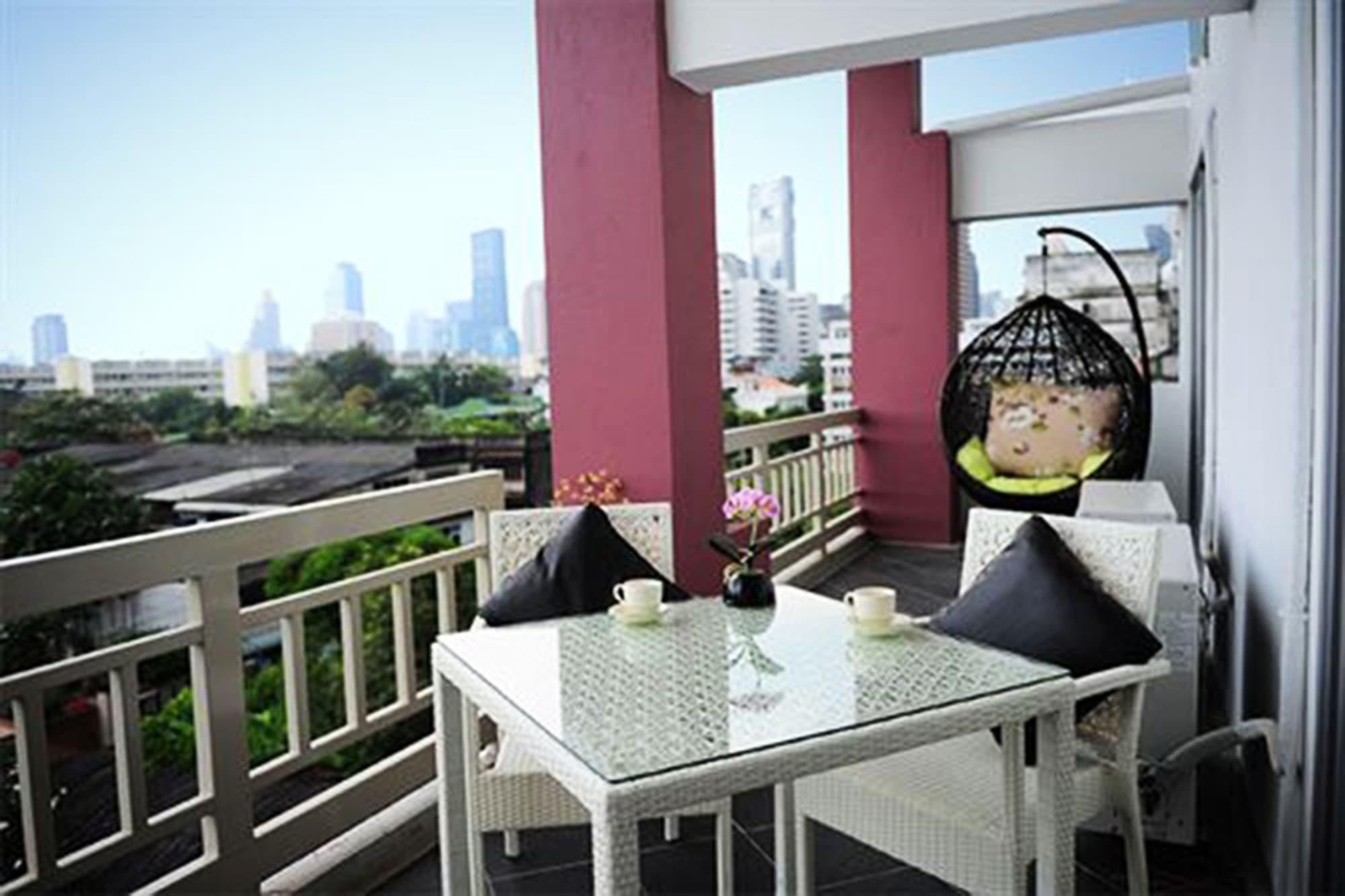 Baansabai Ramaiv Lejlighedshotel Bangkok Eksteriør billede