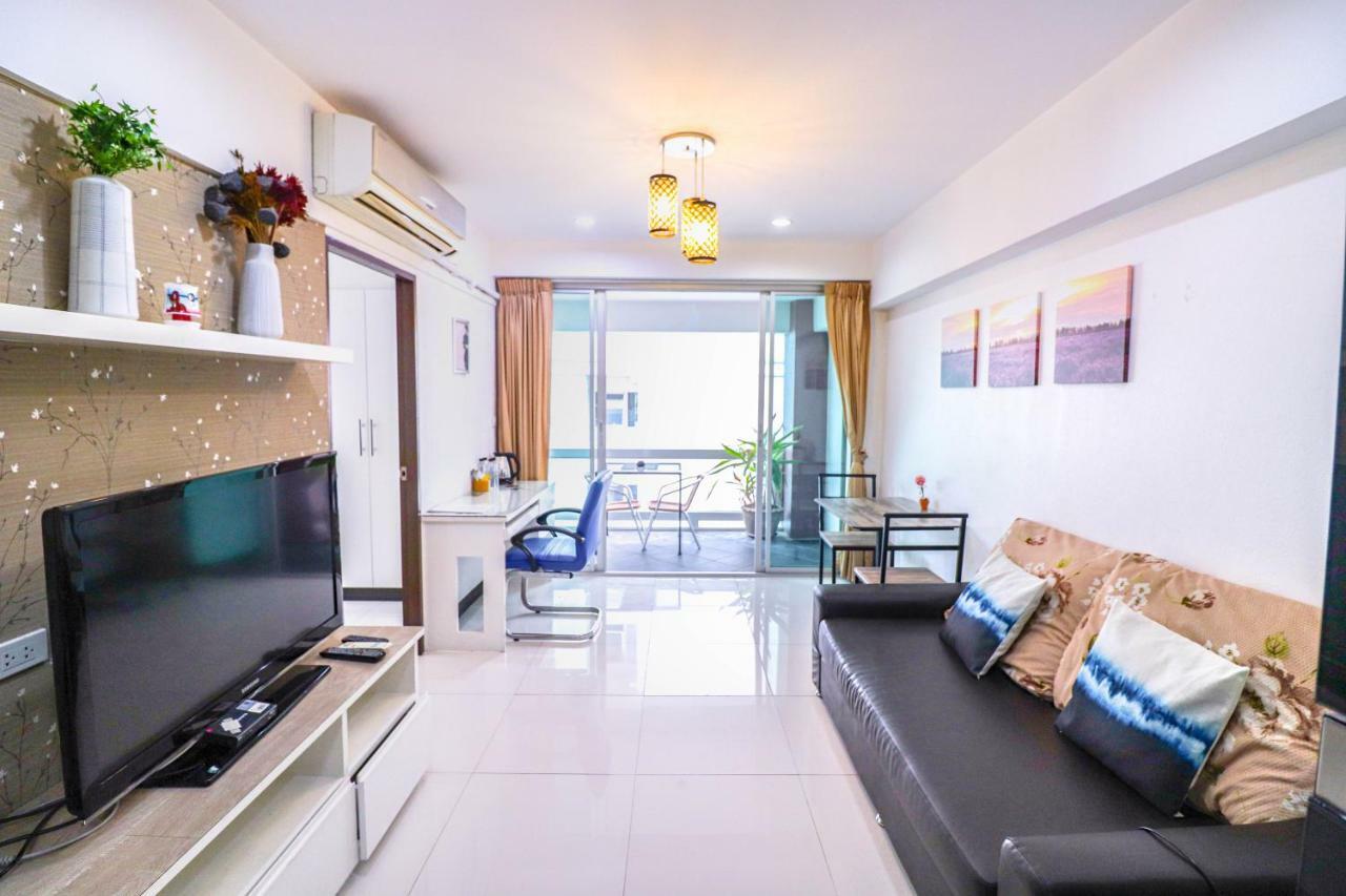 Baansabai Ramaiv Lejlighedshotel Bangkok Værelse billede